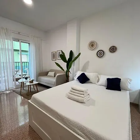 Estudios Con Encanto