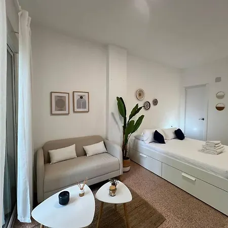 Estudios Con Encanto