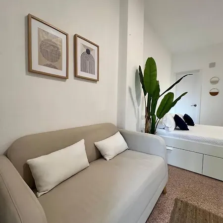 Estudios Con Encanto *